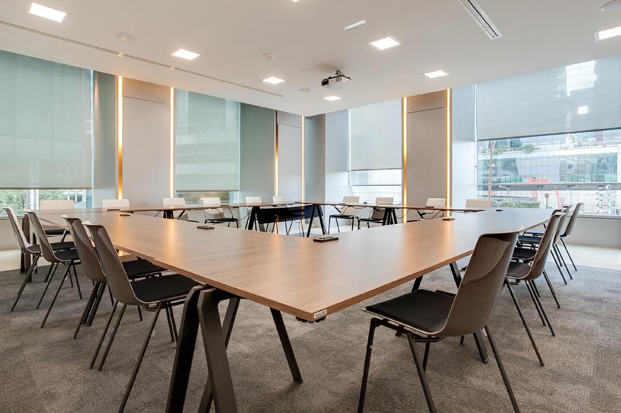 Bureau La Défense 6540m² Location bureau Courbevoie Hauts-de-Seine OLBUR2100295 4